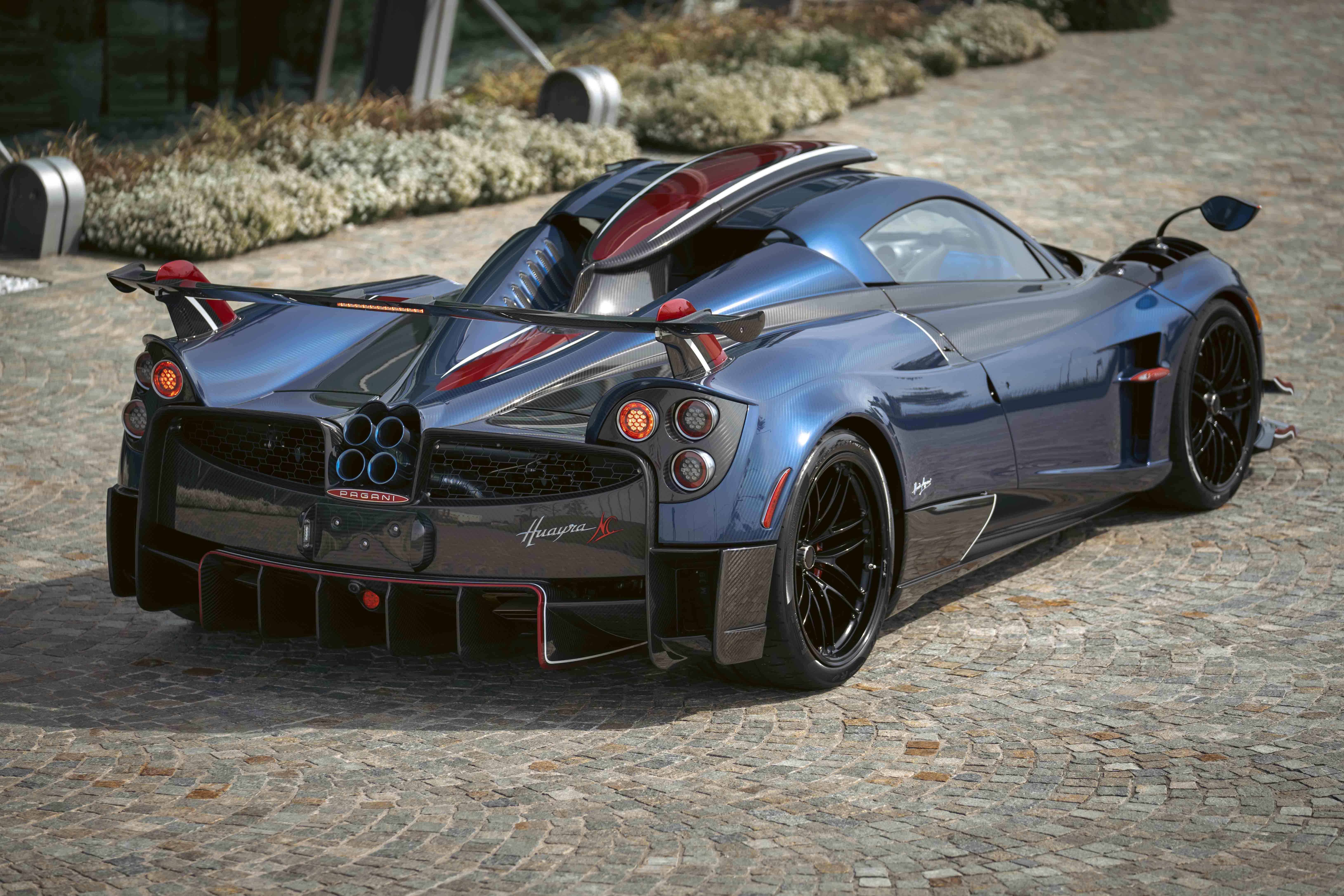 Pagani Automobili at the 2022 Motor Valley Fest: four Hypercars on